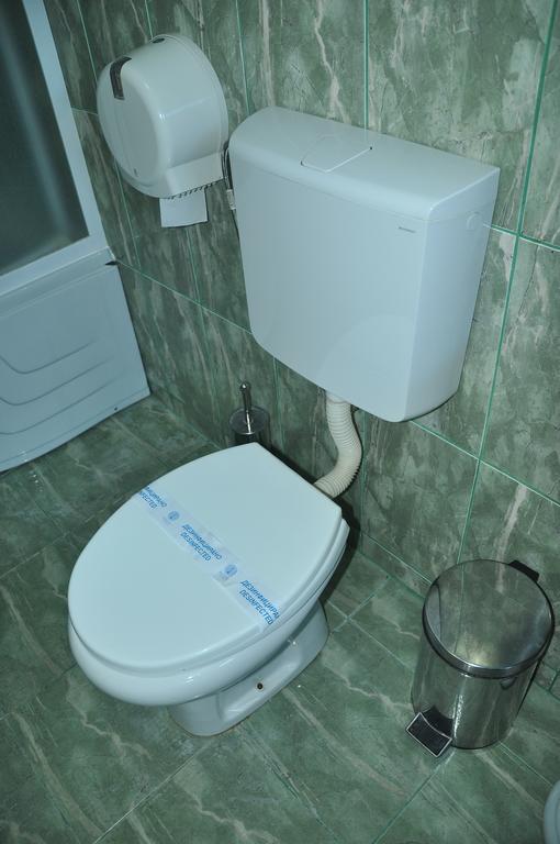 Hotel Brod Panini Велес Стая снимка